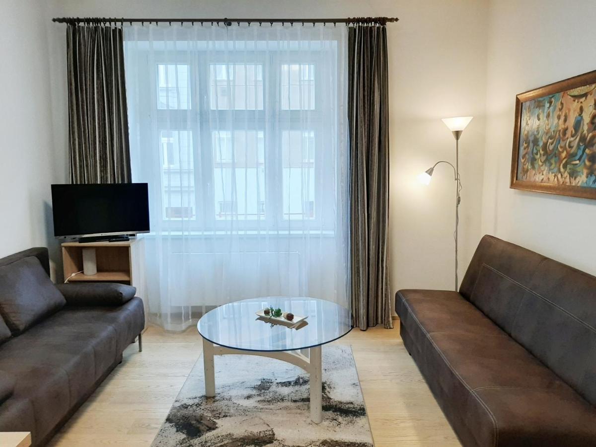 Eden Apartment